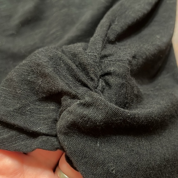 Sanctuary Black Tie Front Crop Top Sz XS EUC - Picture 6 of 10